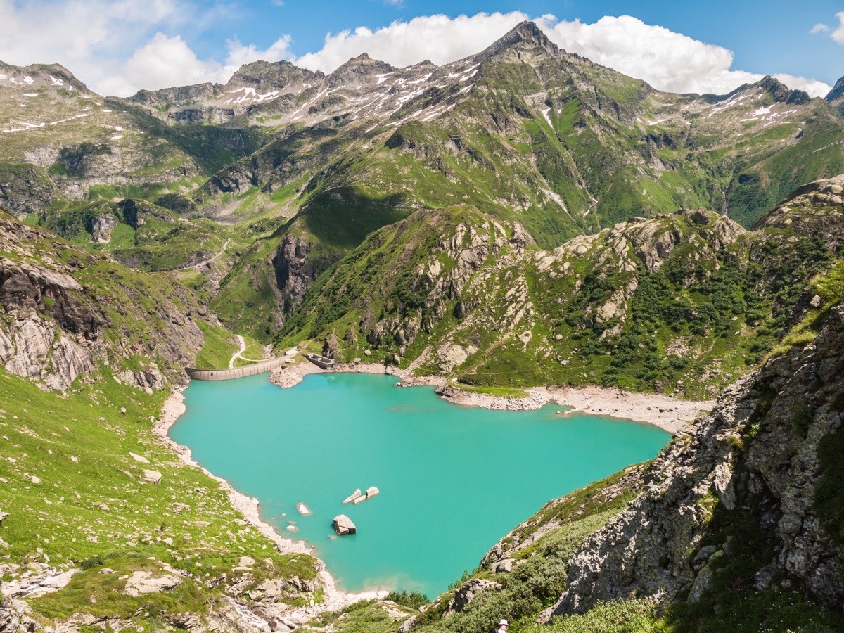 Alpine lake hikes